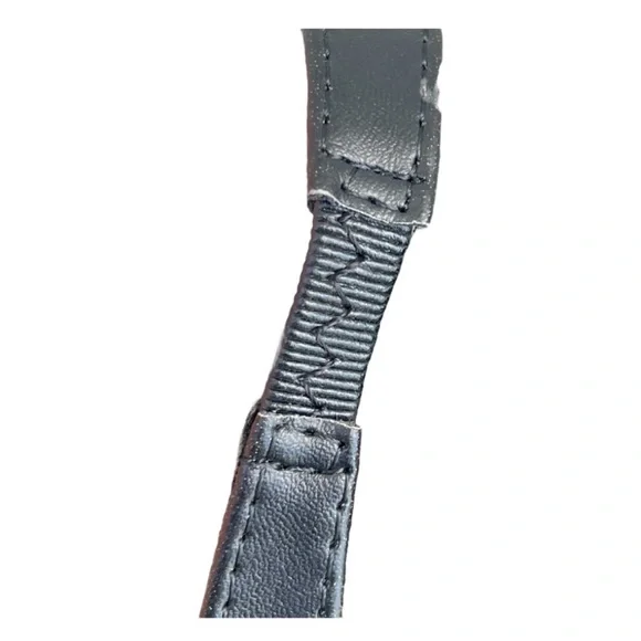 Classique Harper Black Women's Size 8
Stretch Upper 11/4" Heel Sandals New - Picture 11 of 12